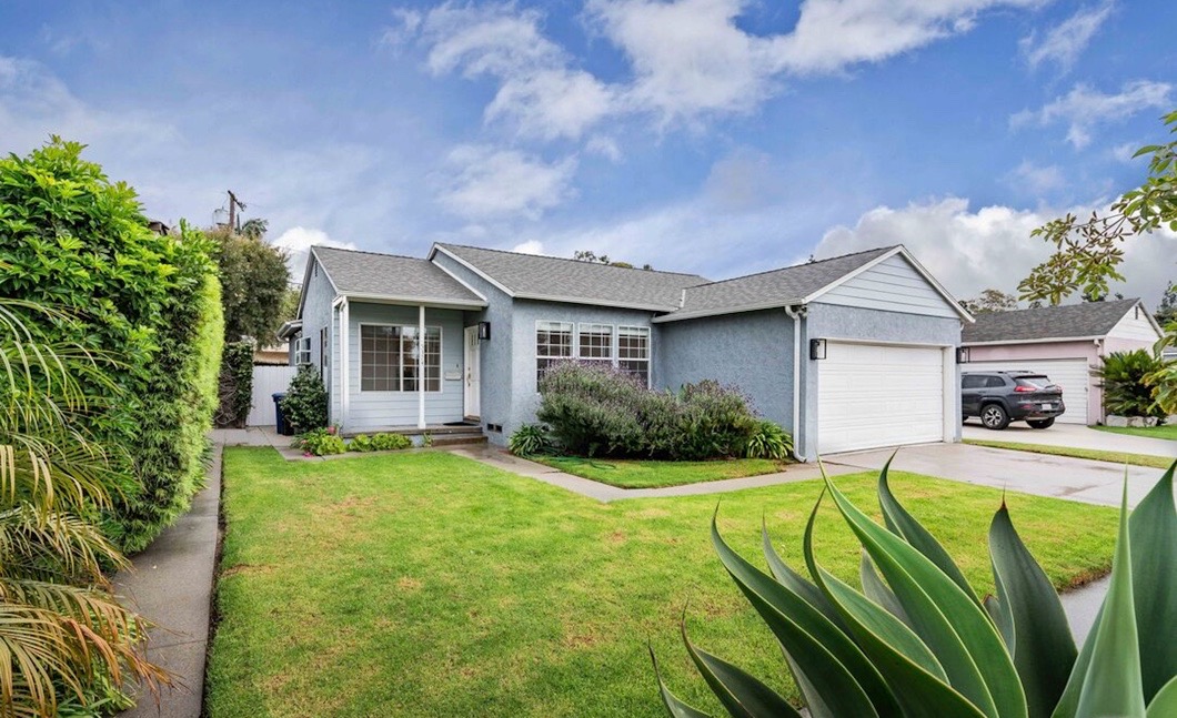 Professional Culver City property management by Fostr - Tenant screening, maintenance, and rent collection services